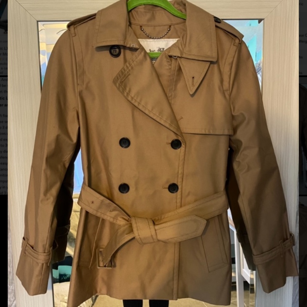 Coach Classic Short Trench Coat - Picture 3 of 5